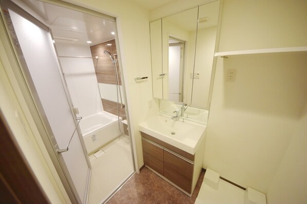 オーキッドレジデンス上野稲荷町IIの物件内観写真